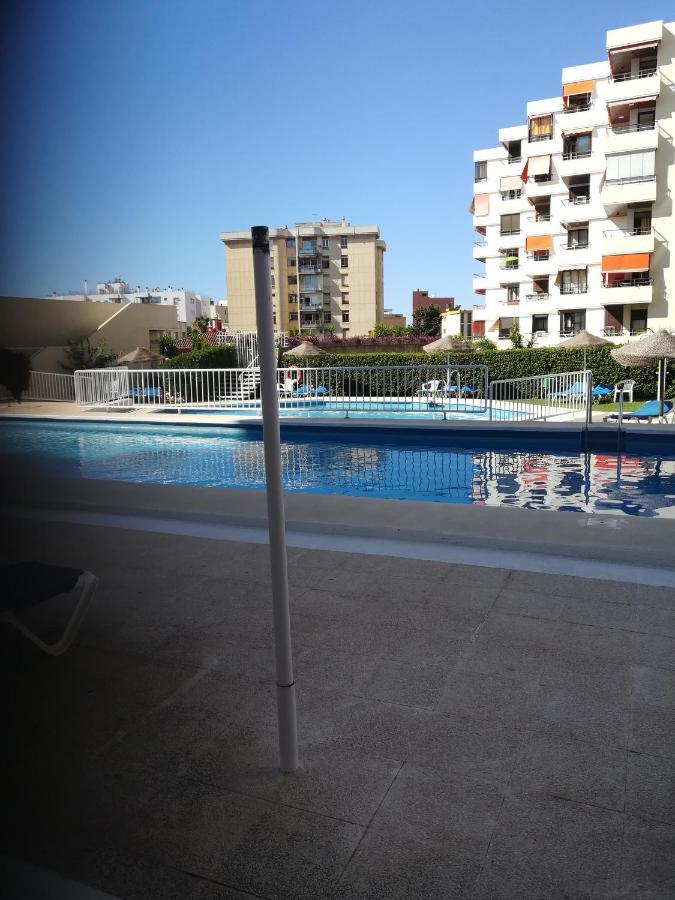 2 Dormitorios, 5 Personas, Piscinas, 10 Min Playa, Plaza La Nogalera Torremolinos Dış mekan fotoğraf